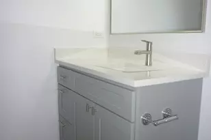 9522 S 53rd Ave, Oak Lawn, IL 60453 - Photo 17