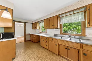 2N351 Amy Ave, Glen Ellyn, IL 60137 - Photo 7