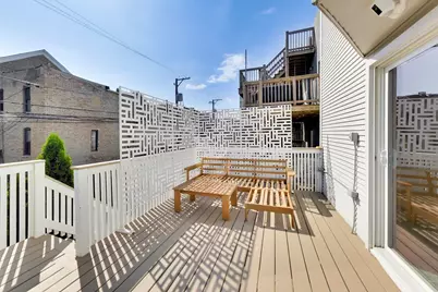 1301 N Bosworth Avenue, Chicago, IL 60642 - Photo 29
