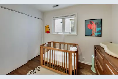 1301 N Bosworth Avenue, Chicago, IL 60642 - Photo 17
