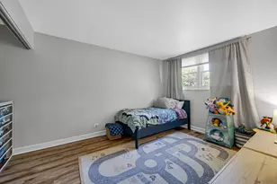3010 N Kennicott Ave, Arlington Heights, IL 60004 - Photo 15