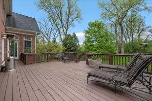930 Woodland Dr, Glenview, IL 60025 - Photo 7