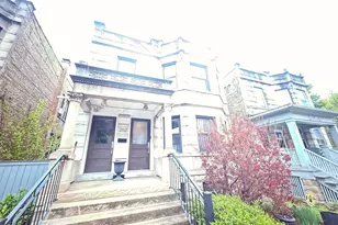 202 N Marion St, Oak Park, IL 60302 - Photo 1