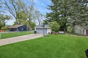 285 Des Plaines Ave, Riverside, IL 60546 - Photo 17