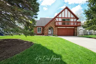 17271 W Huntington Cir, Grayslake, IL 60030 - Photo 1