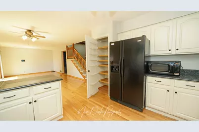 17271 W Huntington Circle, Grayslake, IL 60030 - Photo 11