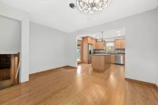 512 W Eugenia St, Lombard, IL 60148 - Photo 7