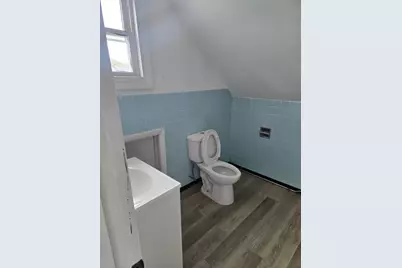 124 N 11th Avenue, Melrose Park, IL 60160 - Photo 9