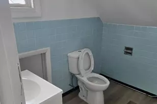 124 N 11th Ave, Melrose Park, IL 60160 - Photo 9