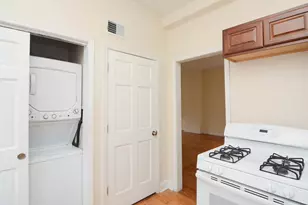 2347 W 24th Pl, Chicago, IL 60608 - Photo 5