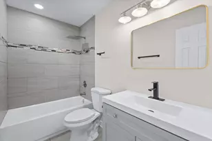 4435 Balmoral Dr, Richton Park, IL 60471 - Photo 9