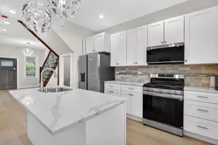 5054 W Ohio St, Chicago, IL 60644 - Photo 11