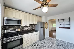 6273 N Cicero Ave, Chicago, IL 60646 - Photo 5