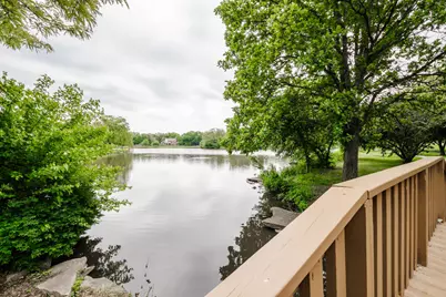 9S771 Brookbank Road, Willowbrook, IL 60527 - Photo 5