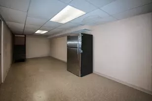 9S771 Brookbank Rd, Willowbrook, IL 60527 - Photo 29