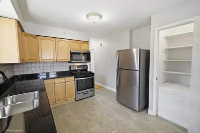 18003 Greenview Terrace, Country Club Hills, IL 60478 - Photo 9