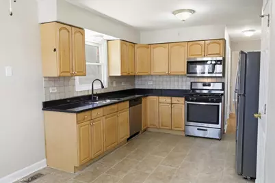 18003 Greenview Terrace, Country Club Hills, IL 60478 - Photo 7