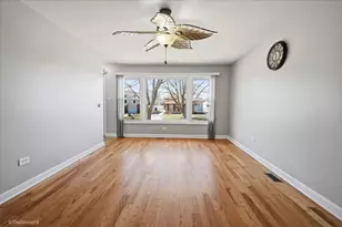 18003 Greenview Terrace, Country Club Hills, IL 60478 - Photo 5