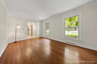 27W170 Fleming Drive, Winfield, IL 60190 - Photo 5