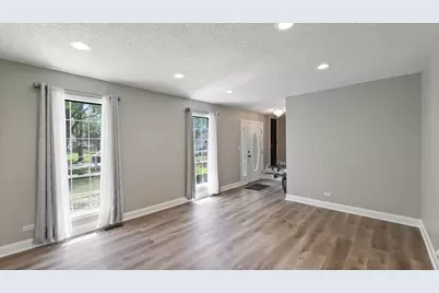 1890 McCormick Lane, Hanover Park, IL 60133 - Photo 3