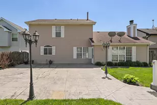 1890 McCormick Ln, Hanover Park, IL 60133 - Photo 25