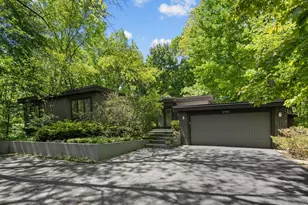 1762 Linden Ave, Highland Park, IL 60035 - Photo 1