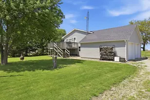 10078 State Route 9, Hoopeston, IL 60942 - Photo 29