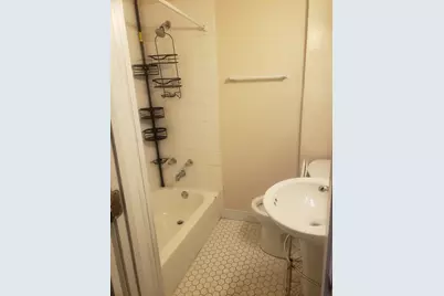 10523 S Corliss Avenue #1, Chicago, IL 60628 - Photo 11
