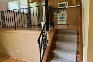 529 Shorewood Dr, Shorewood, IL 60404 - Photo 9
