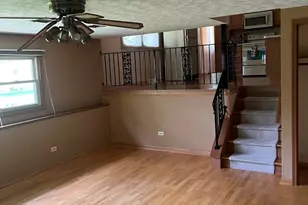 529 Shorewood Dr, Shorewood, IL 60404 - Photo 11