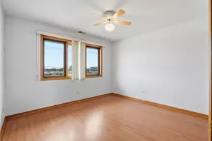 6303 W 63rd St, Chicago, IL 60638 - Photo 13