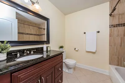 5227 Rockpointe Court #5227, Gurnee, IL 60031 - Photo 21