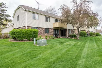 5227 Rockpointe Court #5227, Gurnee, IL 60031 - Photo 25