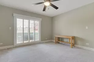 7513 W Irving Park Rd, Chicago, IL 60634 - Photo 11