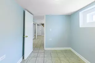 5557 S Kildare Ave, Chicago, IL 60629 - Photo 21