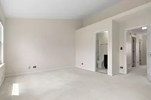 303 Glen Leven Ct, Schaumburg, IL 60194 - Photo 13