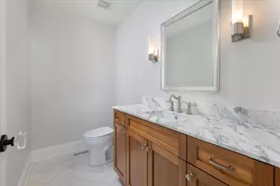 924 E Chicago Ave, Naperville, IL 60540 - Photo 33