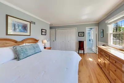 2401 Maple Avenue, Northbrook, IL 60062 - Photo 17