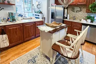 910 Shields Ave, Winthrop Harbor, IL 60096 - Photo 7