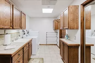 9049 Route 166, Creal Springs, IL 62922 - Photo 51