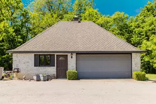 9049 Route 166, Creal Springs, IL 62922 - Photo 57