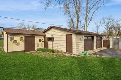 18508 W Woodland Terrace, Gurnee, IL 60031 - Photo 19