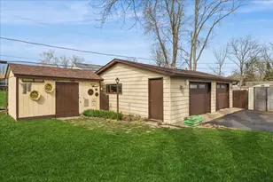 18508 W Woodland Terrace, Gurnee, IL 60031 - Photo 19
