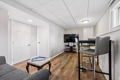 18508 W Woodland Terrace, Gurnee, IL 60031 - Photo 15