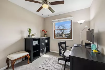 18508 W Woodland Terrace, Gurnee, IL 60031 - Photo 11