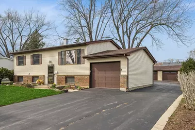 18508 W Woodland Terrace, Gurnee, IL 60031 - Photo 1