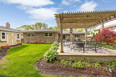 1706 Holly Avenue, Darien, IL 60561 - Photo 41