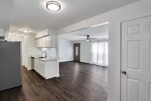 20112 Oak Ln St, Lynwood, IL 60411 - Photo 5