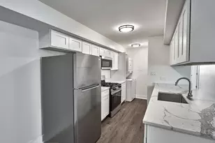 20112 Oak Ln St, Lynwood, IL 60411 - Photo 11