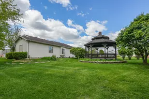 1602 Amhurst Way, Bourbonnais, IL 60914 - Photo 37